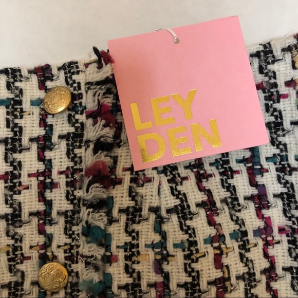 Leyden Dresses & Skirts - ❇️ NWT LEYDEN,  skirt, size M, fully lined